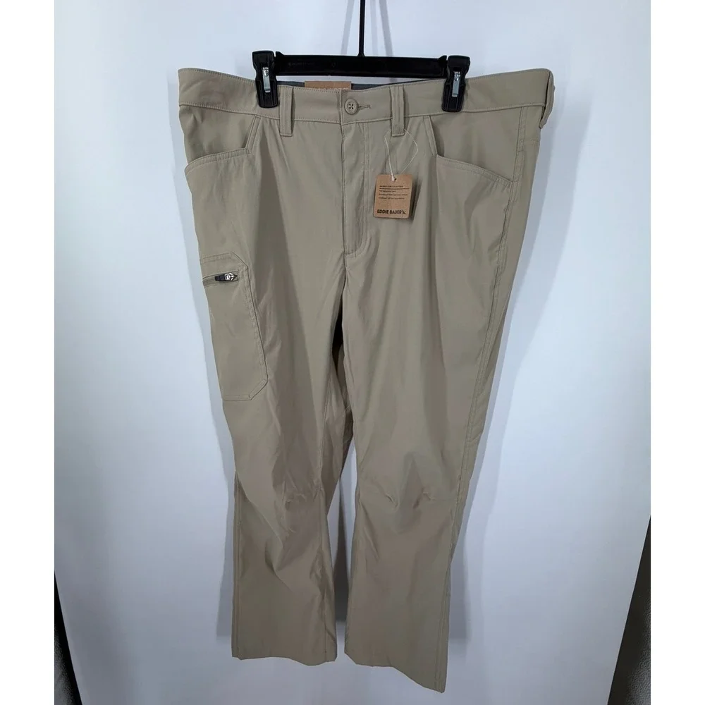 Eddie Bauer Men's First Mr Rainier Hiking Pants Tan UPF 50+Men's Size 40X30 NEW